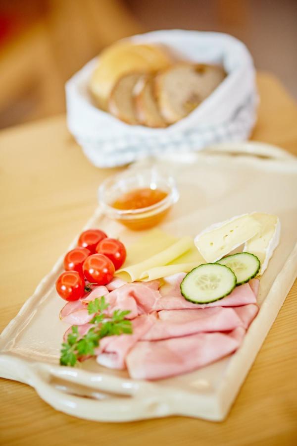 Schmankerl Und Gast Bed and Breakfast Rohrendorf bei Krems Εξωτερικό φωτογραφία
