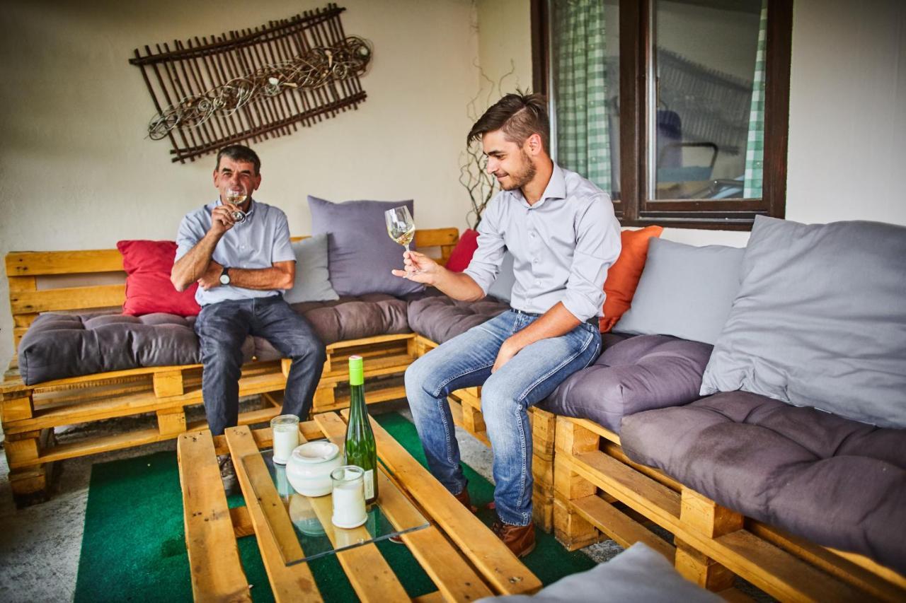 Schmankerl Und Gast Bed and Breakfast Rohrendorf bei Krems Εξωτερικό φωτογραφία